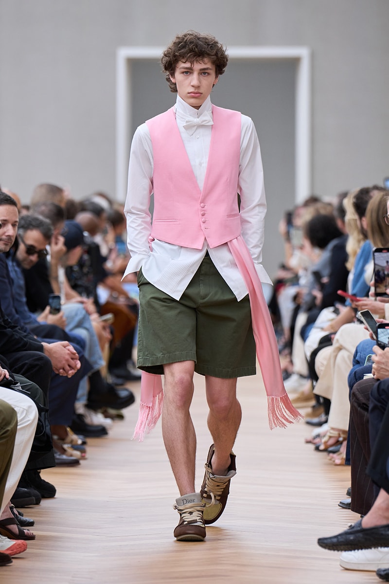 Jonathan Anderson Dior Debut SS26 Paris Fashion Week Collection lvmh kim jones menswear takeover creative director Jonathan Anderson Is Ready to Recode the House of Dior House of Dior With His Debut SS26 Men's Collection