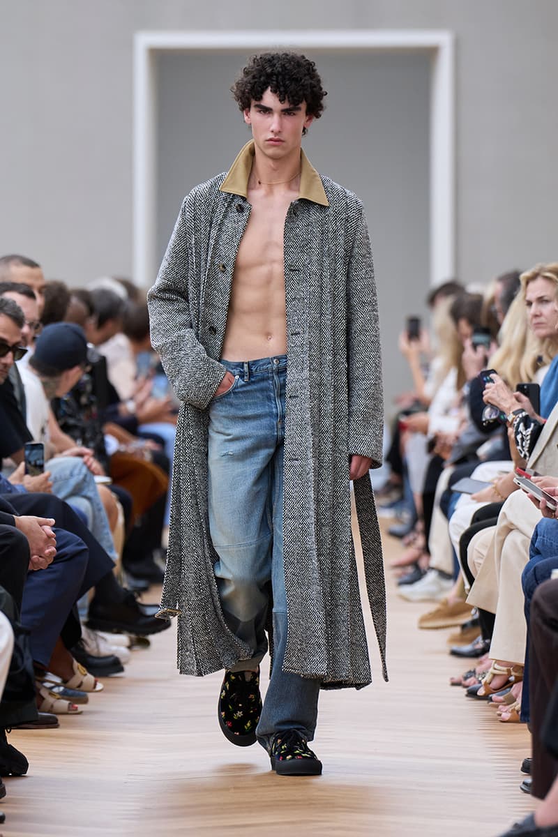 Jonathan Anderson Dior Debut SS26 Paris Fashion Week Collection lvmh kim jones menswear takeover creative director Jonathan Anderson Is Ready to Recode the House of Dior House of Dior With His Debut SS26 Men's Collection
