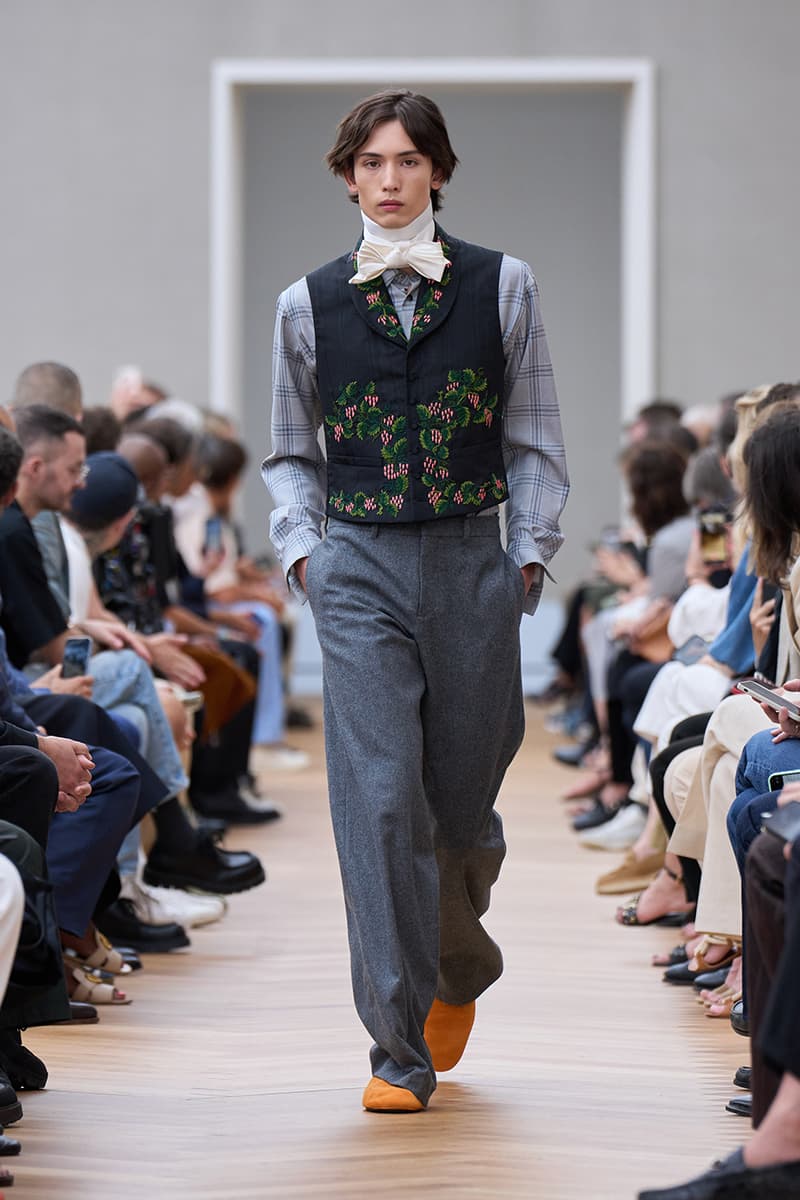 Jonathan Anderson Dior Debut SS26 Paris Fashion Week Collection lvmh kim jones menswear takeover creative director Jonathan Anderson Is Ready to Recode the House of Dior House of Dior With His Debut SS26 Men's Collection