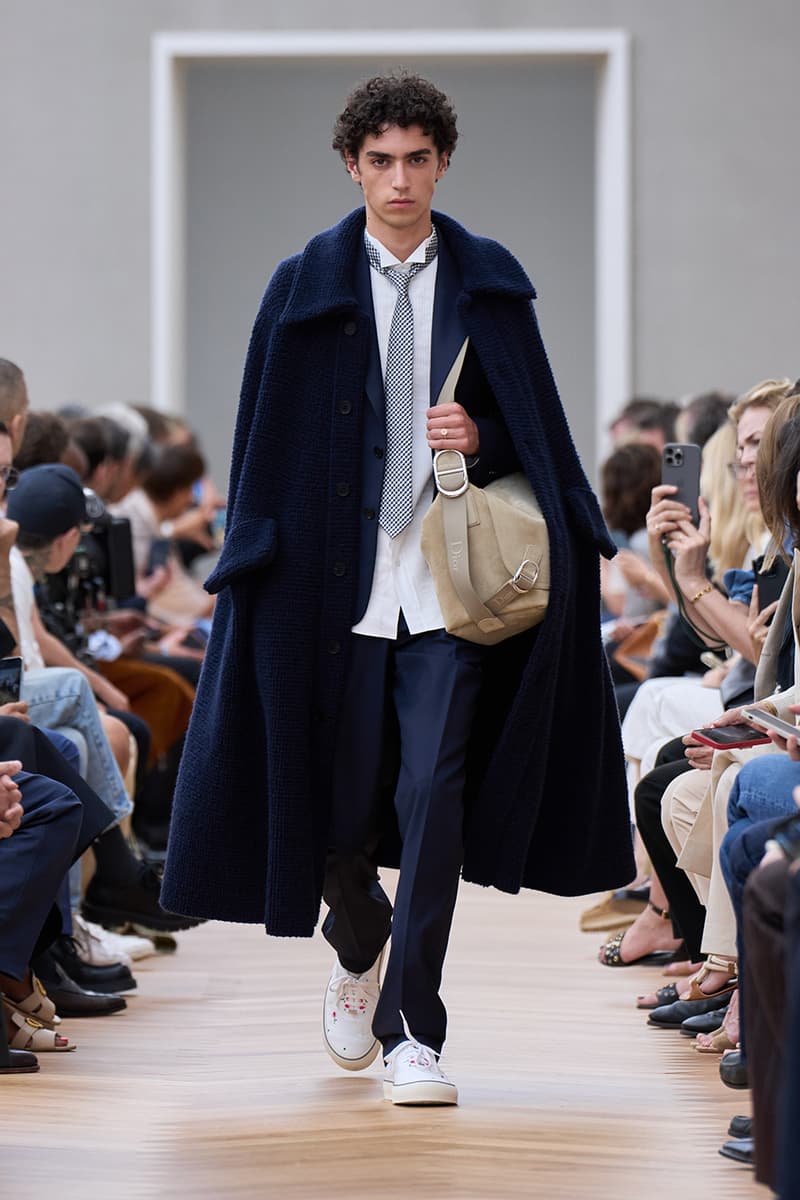 Jonathan Anderson Dior Debut SS26 Paris Fashion Week Collection lvmh kim jones menswear takeover creative director Jonathan Anderson Is Ready to Recode the House of Dior House of Dior With His Debut SS26 Men's Collection
