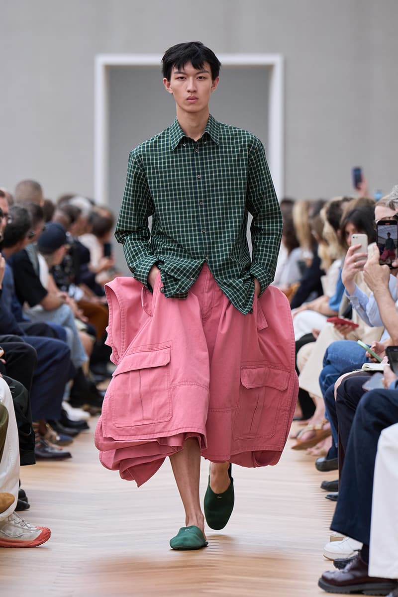 Jonathan Anderson Dior Debut SS26 Paris Fashion Week Collection lvmh kim jones menswear takeover creative director Jonathan Anderson Is Ready to Recode the House of Dior House of Dior With His Debut SS26 Men's Collection