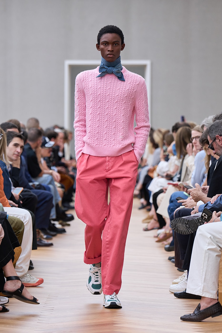 Jonathan Anderson Dior Debut SS26 Paris Fashion Week Collection lvmh kim jones menswear takeover creative director Jonathan Anderson Is Ready to Recode the House of Dior House of Dior With His Debut SS26 Men's Collection