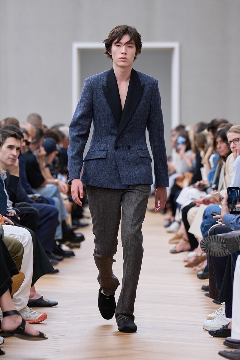 Jonathan Anderson Dior Debut SS26 Paris Fashion Week Collection lvmh kim jones menswear takeover creative director Jonathan Anderson Is Ready to Recode the House of Dior House of Dior With His Debut SS26 Men's Collection