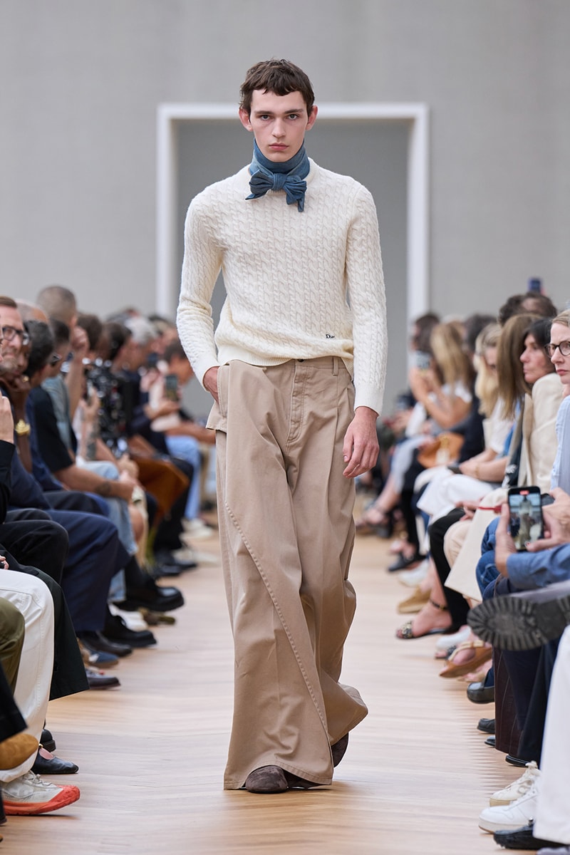 Jonathan Anderson Dior Debut SS26 Paris Fashion Week Collection lvmh kim jones menswear takeover creative director Jonathan Anderson Is Ready to Recode the House of Dior House of Dior With His Debut SS26 Men's Collection