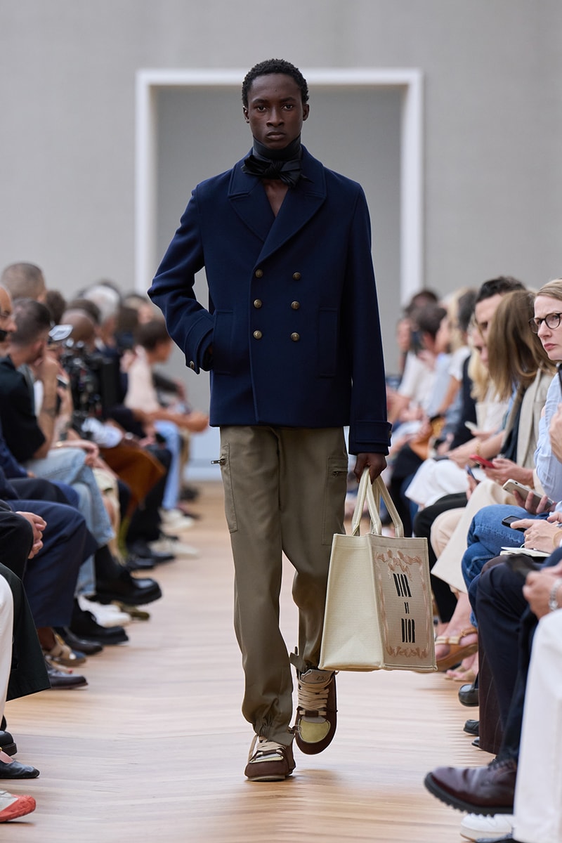 Jonathan Anderson Dior Debut SS26 Paris Fashion Week Collection lvmh kim jones menswear takeover creative director Jonathan Anderson Is Ready to Recode the House of Dior House of Dior With His Debut SS26 Men's Collection