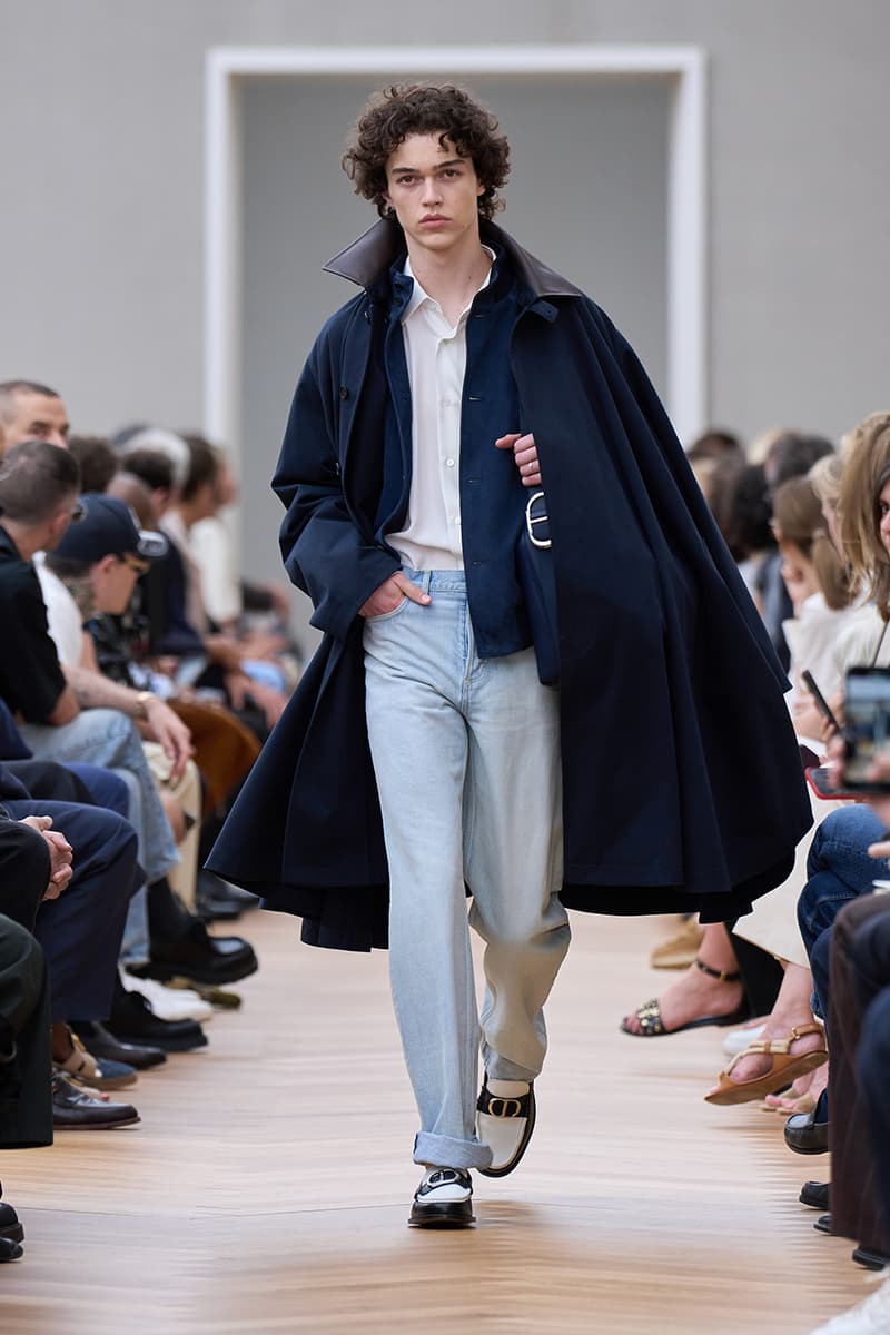 Jonathan Anderson Dior Debut SS26 Paris Fashion Week Collection lvmh kim jones menswear takeover creative director Jonathan Anderson Is Ready to Recode the House of Dior House of Dior With His Debut SS26 Men's Collection