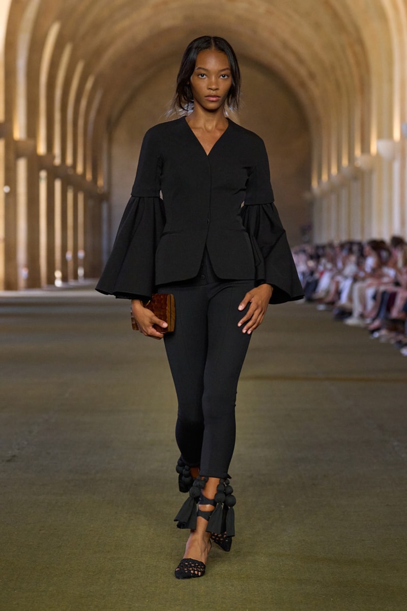 Jacquemus Spring/Summer 2026 "Le Paysan" Simon Porte Jacquemus Collection Runway Show  Paris Fashion Week L’Orangerie at the Château de Versailles