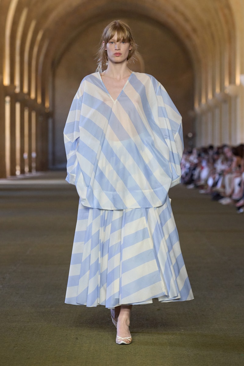 Jacquemus Spring/Summer 2026 "Le Paysan" Simon Porte Jacquemus Collection Runway Show  Paris Fashion Week L’Orangerie at the Château de Versailles