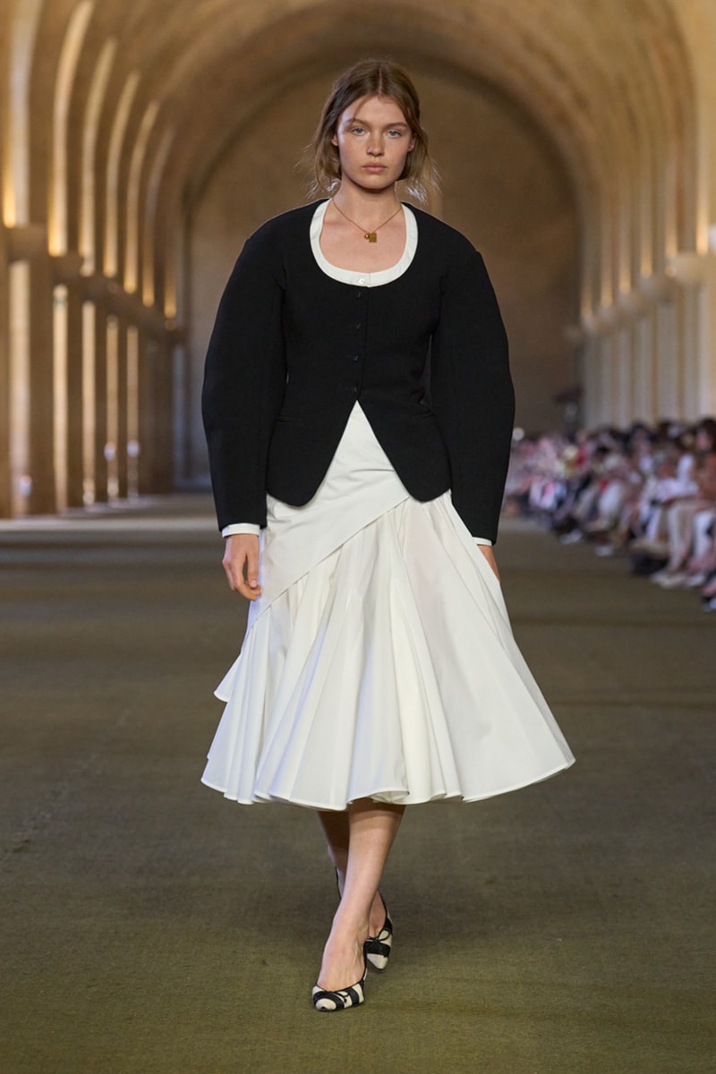 Jacquemus Spring/Summer 2026 "Le Paysan" Simon Porte Jacquemus Collection Runway Show  Paris Fashion Week L’Orangerie at the Château de Versailles
