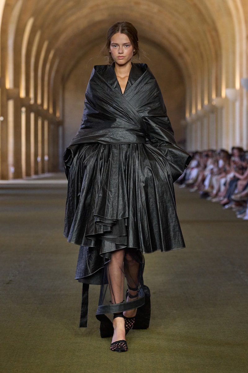 Jacquemus Spring/Summer 2026 "Le Paysan" Simon Porte Jacquemus Collection Runway Show  Paris Fashion Week L’Orangerie at the Château de Versailles