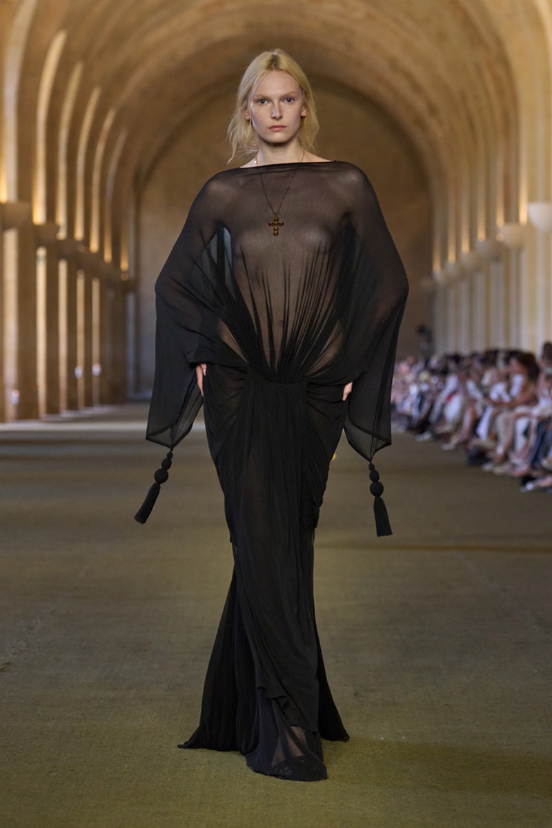 Jacquemus Spring/Summer 2026 "Le Paysan" Simon Porte Jacquemus Collection Runway Show  Paris Fashion Week L’Orangerie at the Château de Versailles