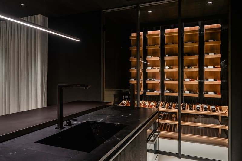 Aston Martin Japan Residence N 001 Minami Aoyama Info