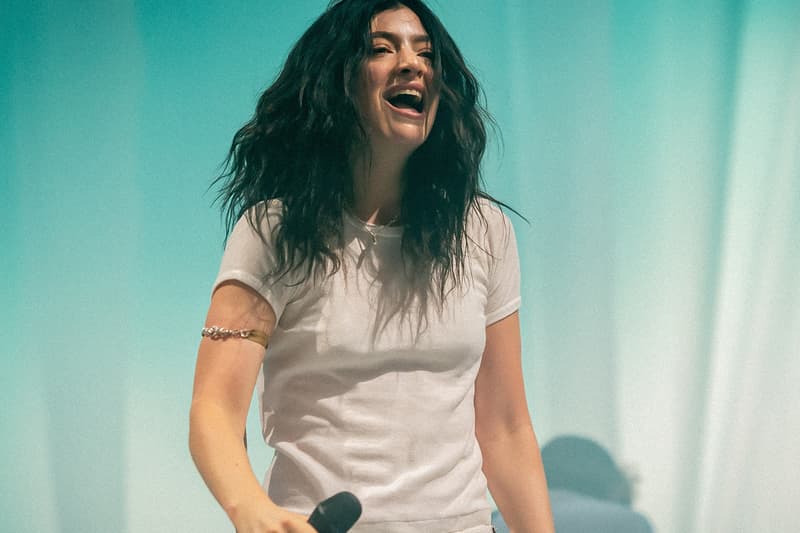 Lorde Virgin No. 2 Debut Billboard 200