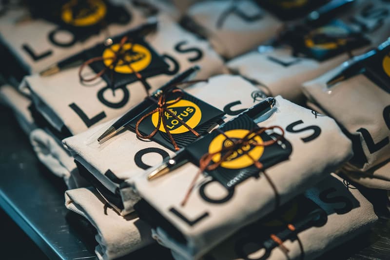 Lotus Singapore Emira Turbo SE Reveal Info