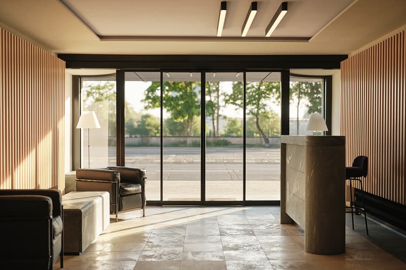 Thomas van den Valentyns Workspace Interior Design Info Cologne