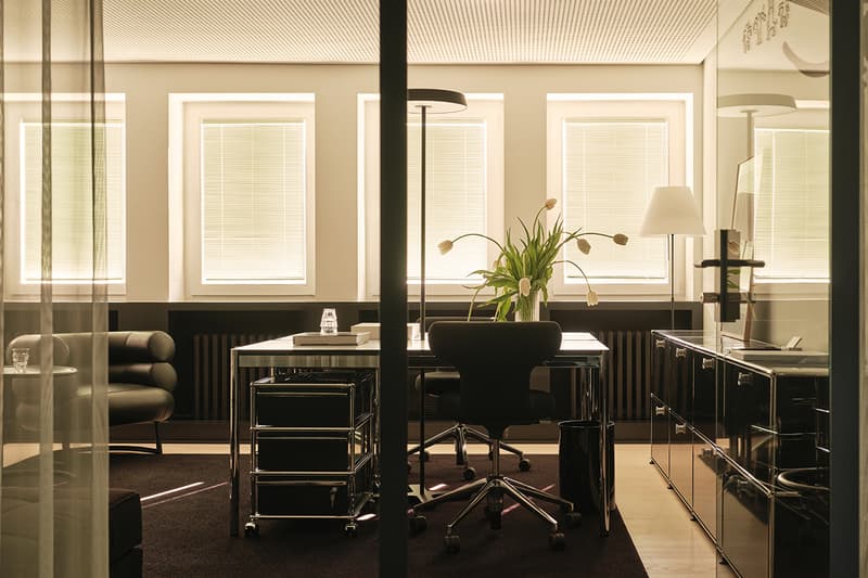 Thomas van den Valentyns Workspace Interior Design Info Cologne