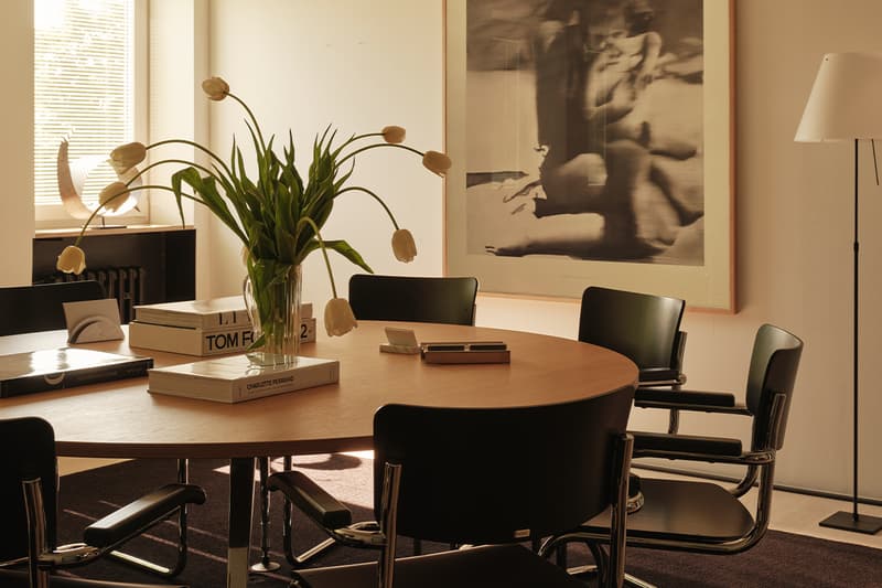 Thomas van den Valentyns Workspace Interior Design Info Cologne