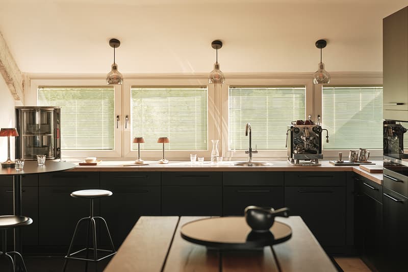 Thomas van den Valentyns Workspace Interior Design Info Cologne