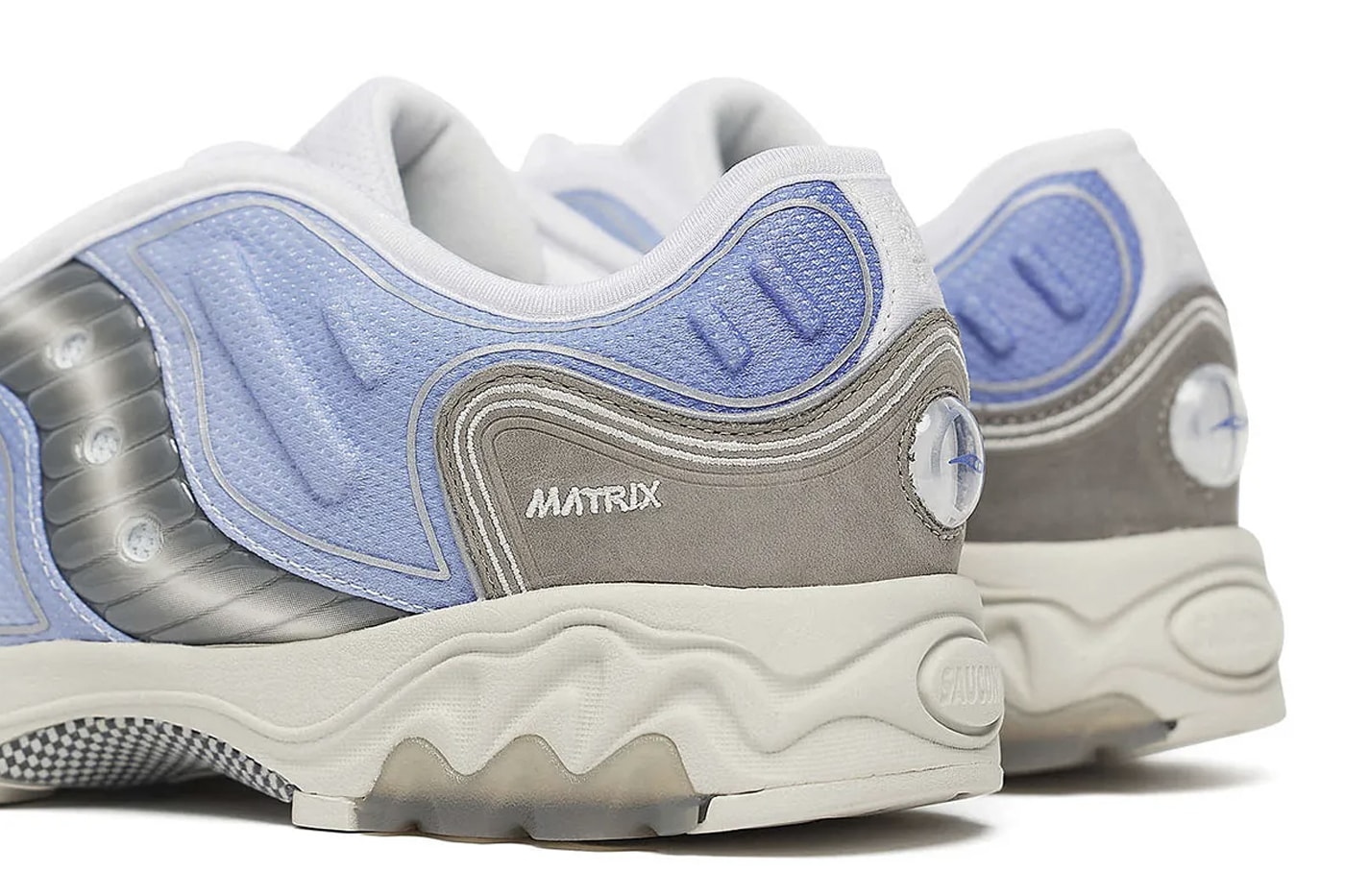 Saucony Matrix “Fade Pack” S70931-1 S70931-2 Release Info “Purple Fade” “Blue Fade”