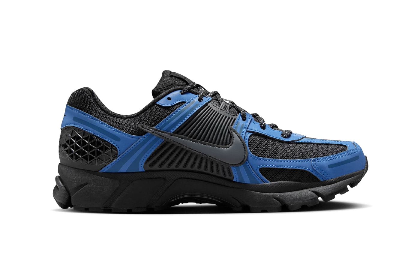 Nike Zoom Vomero 5 Court Blue HV6900-001 Release Info
