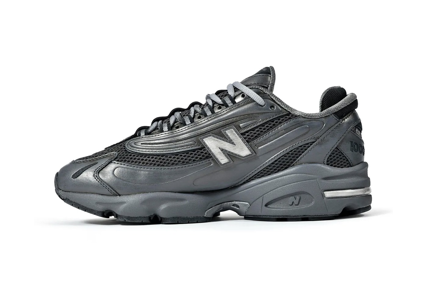 New Balance 1000 Gets Stealthy in "Grey Metallic"  shoes sneakers M1000F 