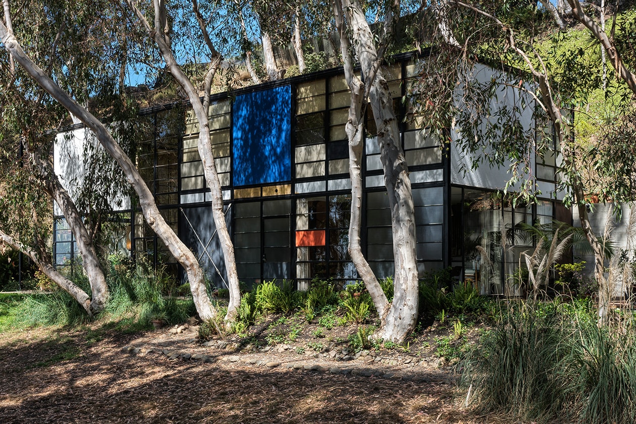 經歷洛杉磯野火之後，洛杉磯傳奇名宅 Eames House 現已重新開放
