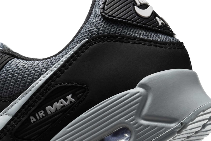 Nike Air Max 90 "Anthracite/Black" Glow in the dark fall 2025 IM5989-010 release info Anthracite/Green Strike-Black