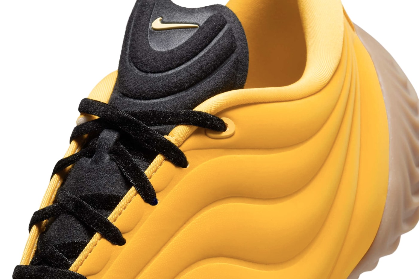 Official Look at the Nike Astra Ultra “University Gold” University Gold/Gum Light Brown-Black FZ5778-701 swoosh gold yellow gum