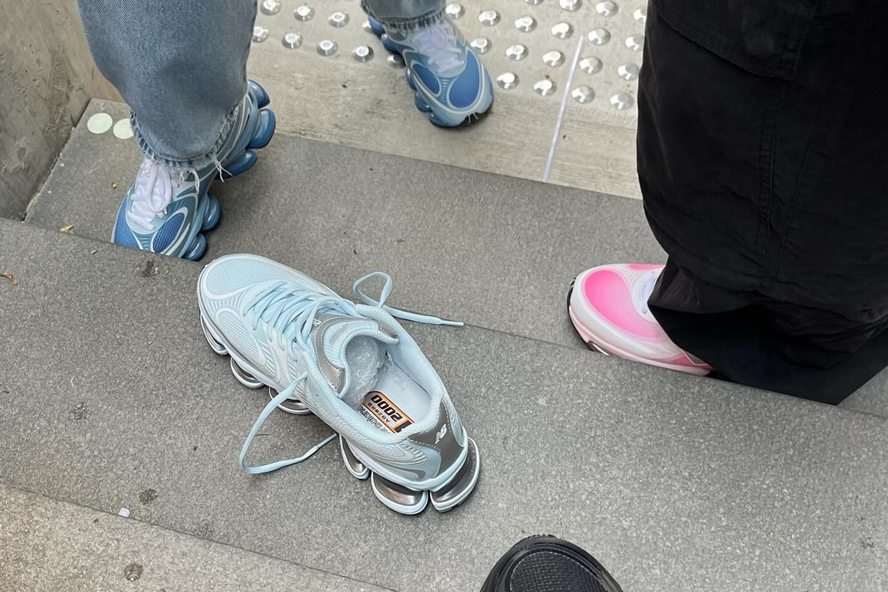 10 New Lifestyle Sneakers That Define 2025 New Balance 204L Nike Air Max Phenomena Pharrell adidas Jellyfish New Balance ABZORB 2000 PUMA Speedcat Ballet Flat New Balance 1890 ASICS GEL-QUANTUM 360 I AMP Nike Shox Z adidas Megaride AG HOKA Speed Loafer