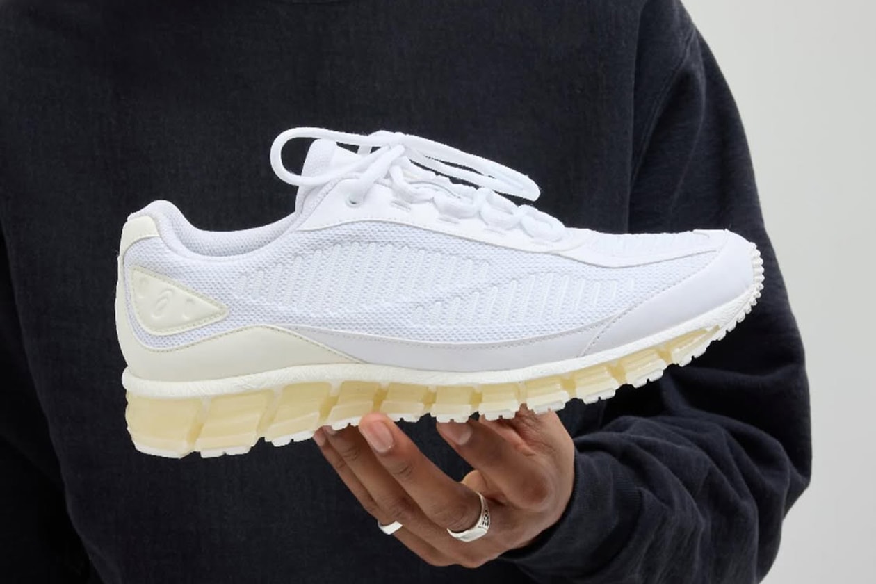 10 New Lifestyle Sneakers That Define 2025 New Balance 204L Nike Air Max Phenomena Pharrell adidas Jellyfish New Balance ABZORB 2000 PUMA Speedcat Ballet Flat New Balance 1890 ASICS GEL-QUANTUM 360 I AMP Nike Shox Z adidas Megaride AG HOKA Speed Loafer