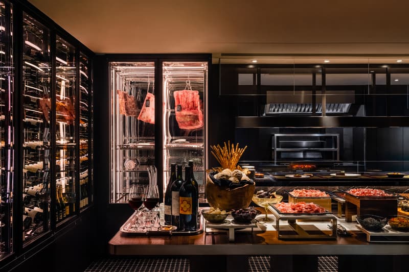 Discover Hong Kong Travel Guide 