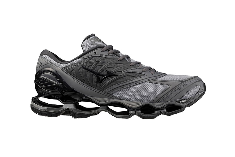 Mizuno WAVE PROPHECY LS “Light Grey"  D1GA3337-04 "Grey” D1GA3337-05 Release Info Infinity Wave