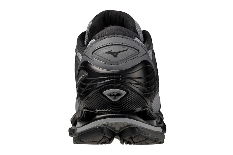 Mizuno WAVE PROPHECY LS “Light Grey"  D1GA3337-04 "Grey” D1GA3337-05 Release Info Infinity Wave