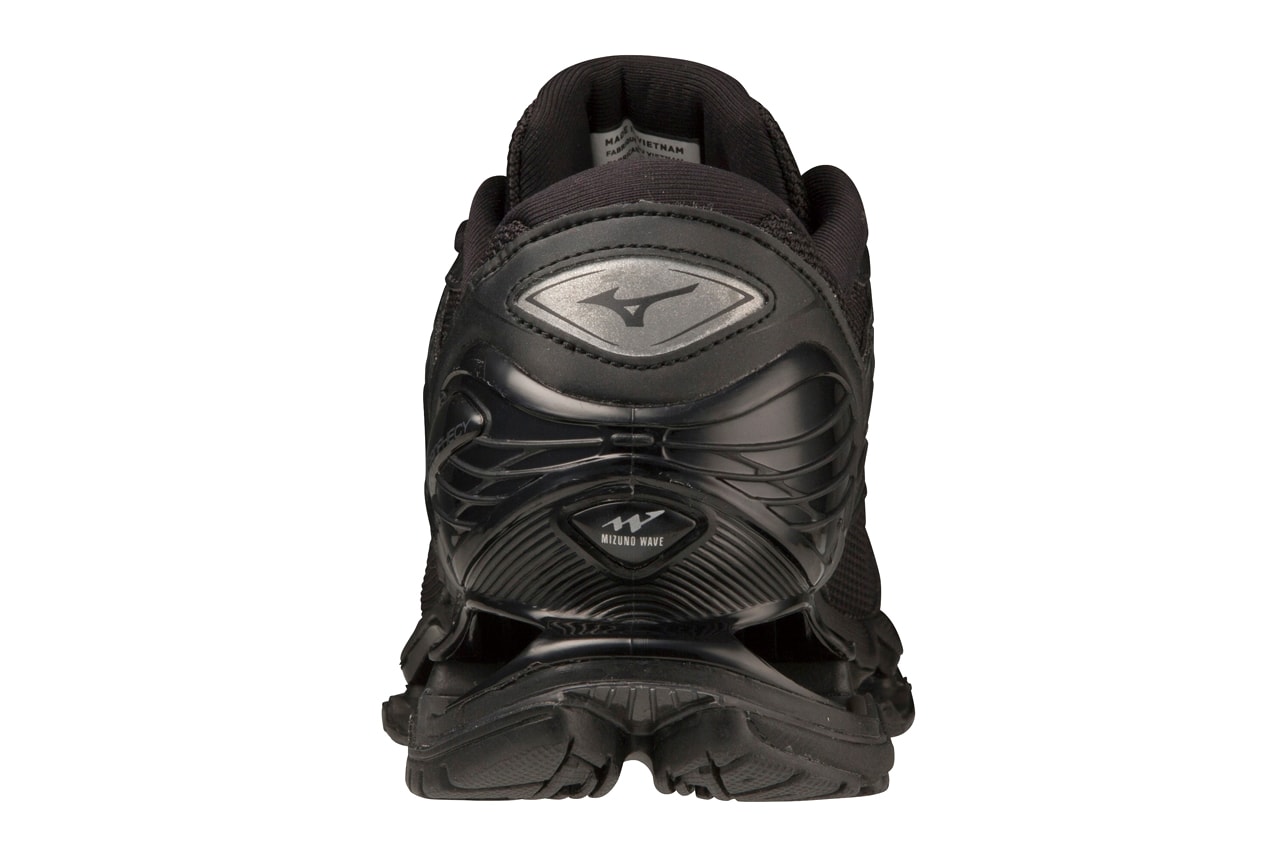 Mizuno WAVE PROPHECY LS “Light Grey"  D1GA3337-04 "Grey” D1GA3337-05 Release Info Infinity Wave