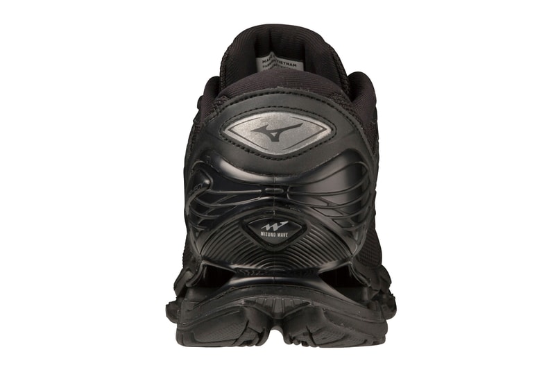 Mizuno WAVE PROPHECY LS “Light Grey"  D1GA3337-04 "Grey” D1GA3337-05 Release Info Infinity Wave