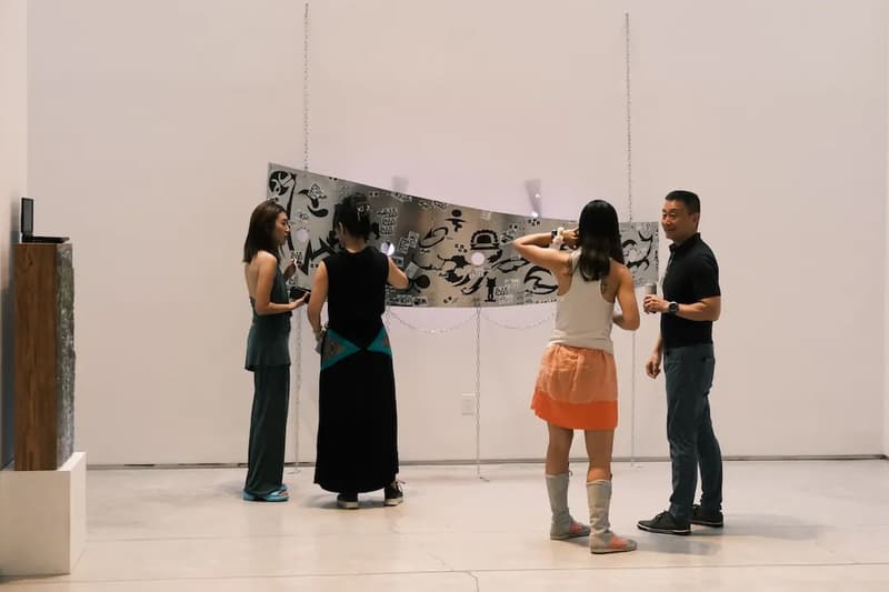 offline gallery superrare interview digital art nft artists exhibitions