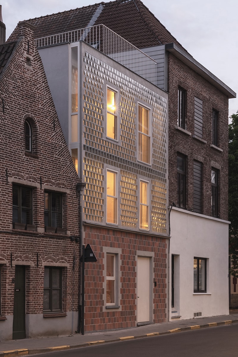 Delmulle Delmulle Architecten Glass Brick House Waterwijk Info