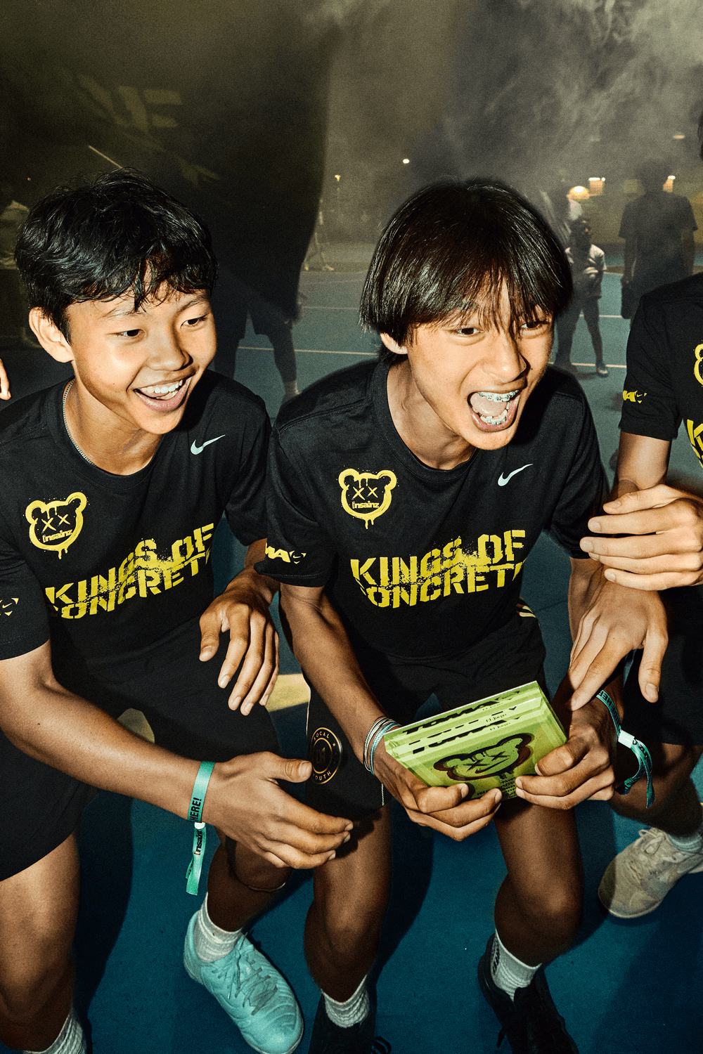 nike toma la toma el juego soccer futbol football street tournament championships games teams