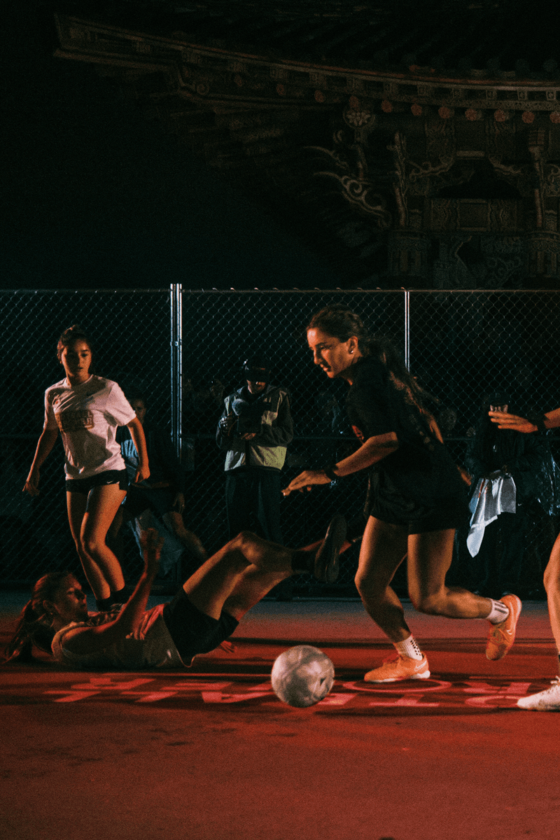 nike toma la toma el juego soccer futbol football street tournament championships games teams 