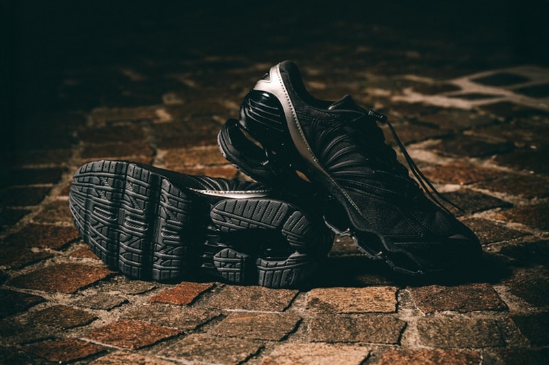 Mizuno WAVE PROPHECY LS "MONOTONE CINEMA" ÉDIFICE IÉNA Curated by Herringbone Footwear D1GG2509-01 Release Info