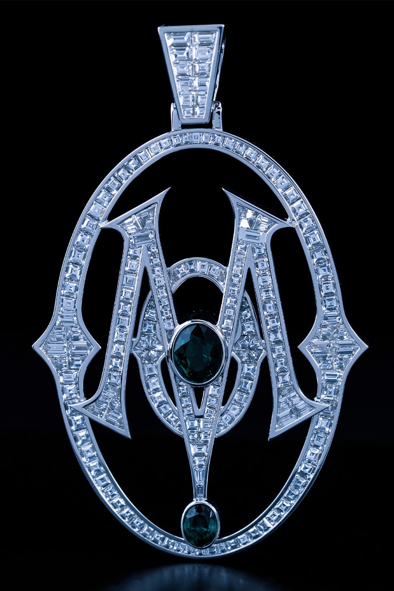 PARTYNEXTDOOR Gifts Drake a Bespoke Maison Raksha Chain ovo 0m0 oliver el khatib toronto canadian rappers