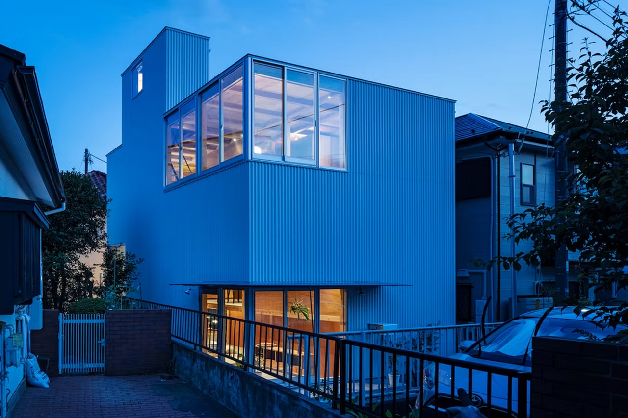 Tamada & Wakimoto Architects Chigasaki House Kanagawa Info multigenerational home 