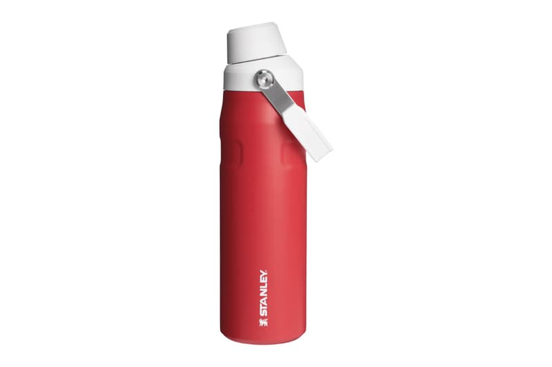 Viral Drinkware Brand Stanley 1913 and Arsenal Football Club Kick Off A Multi-Year Partnership Dropping New Collection Arsenal Quencher ProTour Flip Straw Tumbler and Arsenal Quencher H2.0 FlowState Tumbler, an Arsenal IceFlow Bottle with Fast Flow Lid and an Arsenal Stacking Tumbler