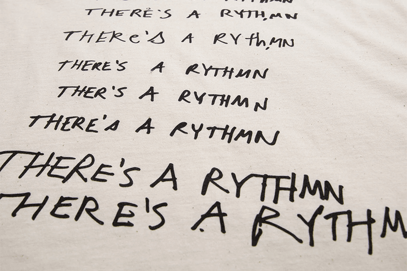 Estas são algumas das melhores camisetas de artistas disponíveis agora Bravado Universal Music Group Aminé Doechii Billie Eilish Kendrick Lamar SZA Rolling Stones KITH Slipknot Tupac Shakur 2Pac Dear Mama band tees merch music festivals Bon Iver Blink 182 Bad Bunny Ice Spice Playboi Carti The Rolling Stones KITH The Weeknd PSG