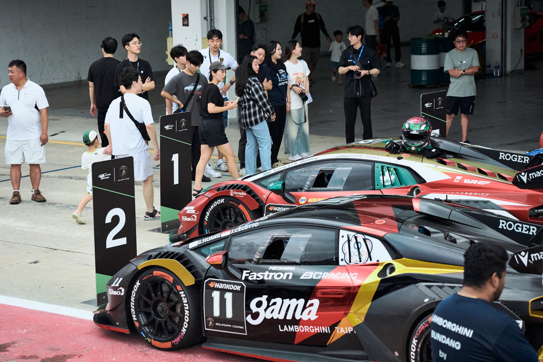 Hankook Come With Me Lamborghini Super Trofeo Official Tire