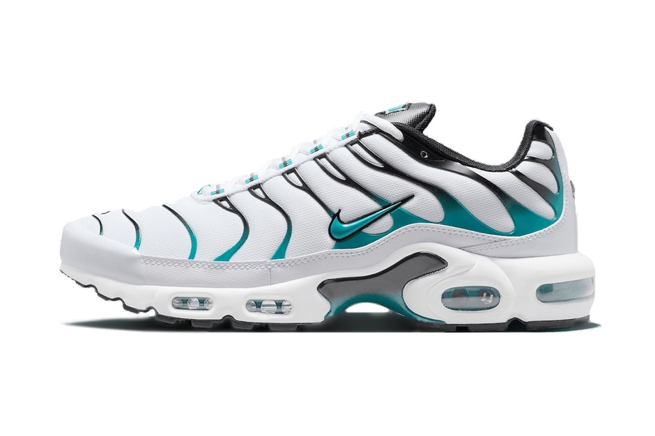 Official Look at the Nike Air Max Plus "Turbo Green"