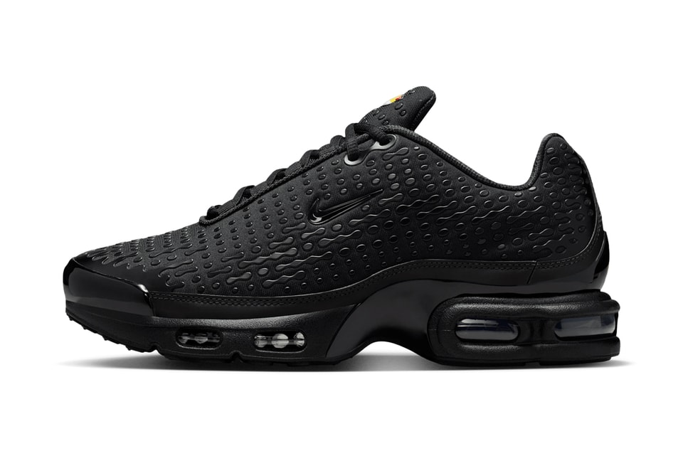 Nike Air Max Plus VII Triple Black HQ2197-001 Release  display picture 1