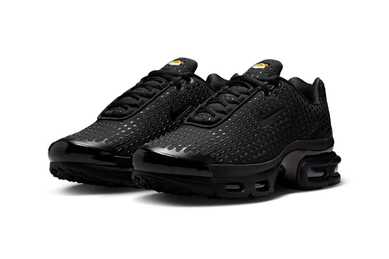 Nike Air Max Plus VII Triple Black HQ2197-001 Release date info store list buying guide photos price