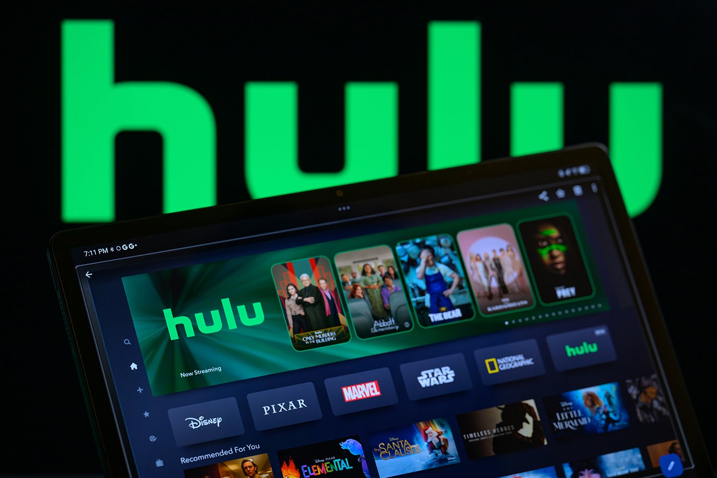 Disney to Phase Out Hulu App, Fully Integrate into Disney+ replacing star tile international shows 