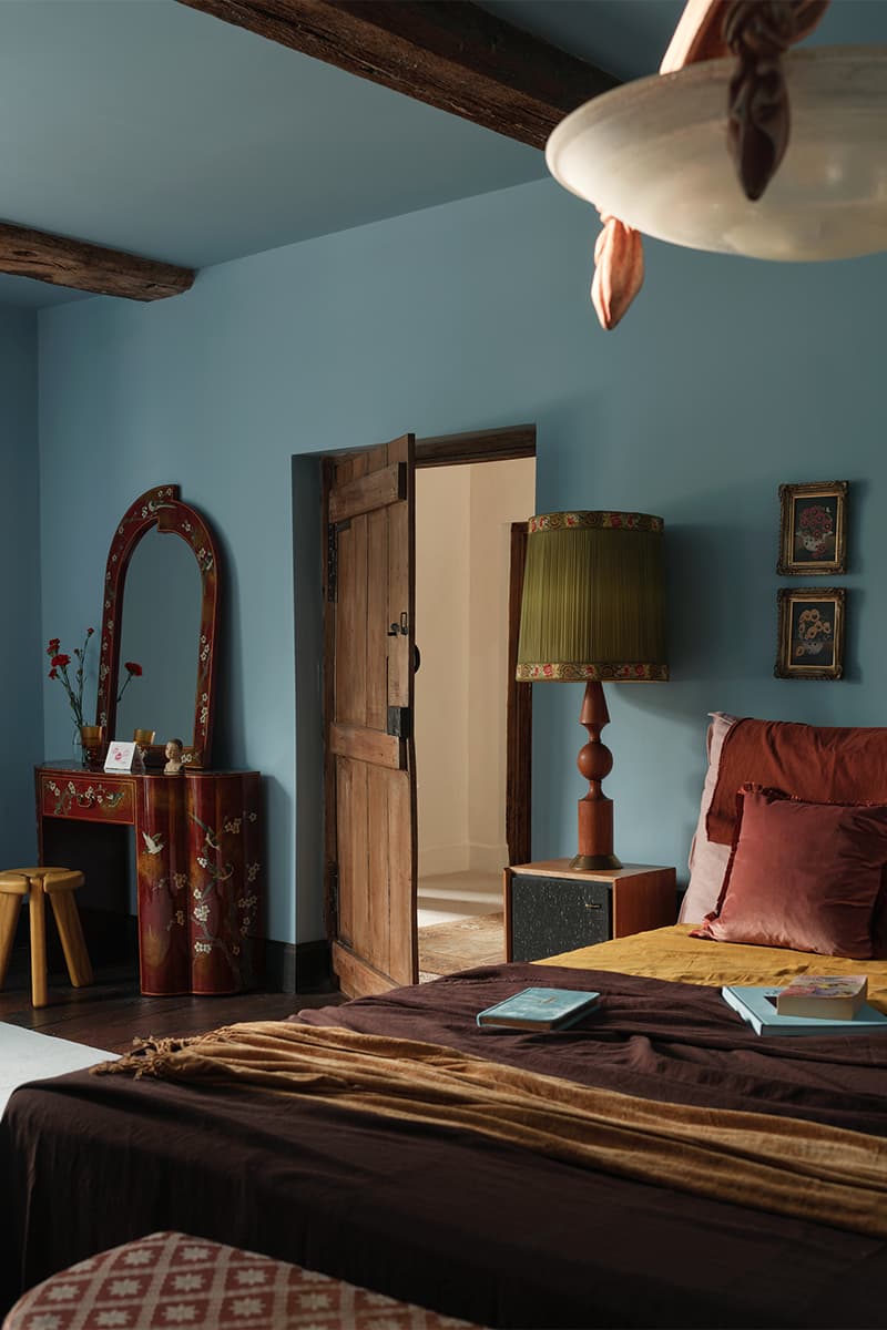 Jobe Burns Breathes Life Back Into a 300-Year-Old Farmhouse